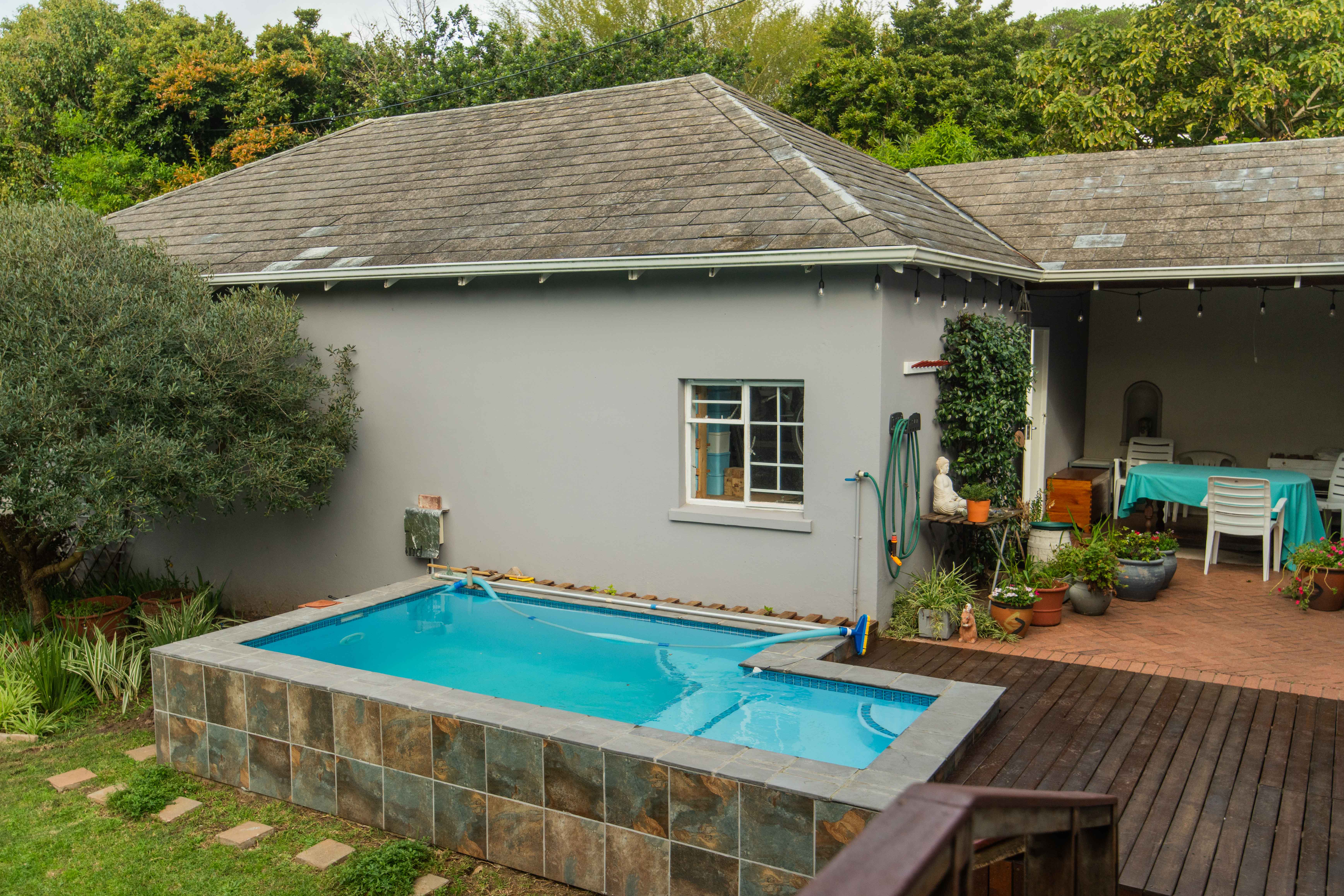 Swimming pool and private courtyard